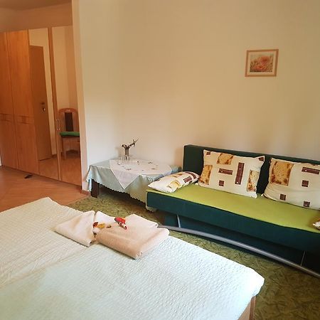 Rekreacna Chata Luna Liptovská Sielnica Exterior photo
